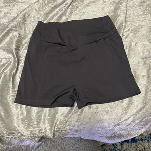 High V Waist Butt Scrunch Dark Grey Cargo Shorts
